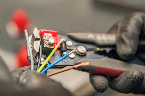 Best Circuit Breaker Repair  in Scandia, MN